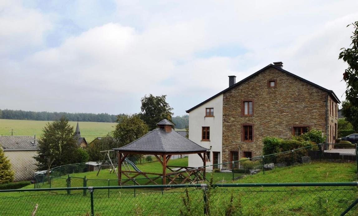La Petite Ferme Villa Rochehaut Exterior photo